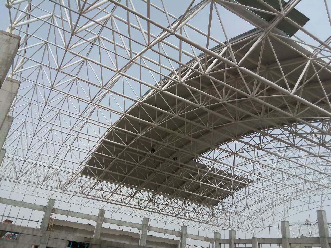 泰州一汽网架